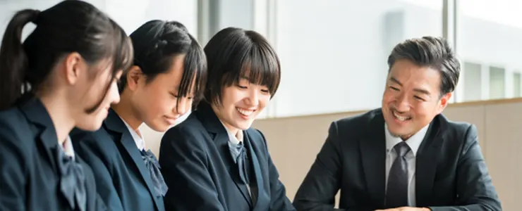 教員と教職員の違い|法律から見た定義